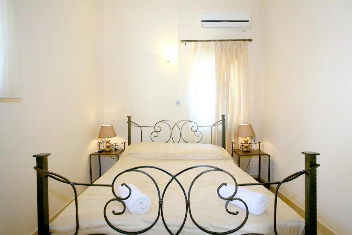 On The Beach Apartments Хора-Сфакион Экстерьер фото